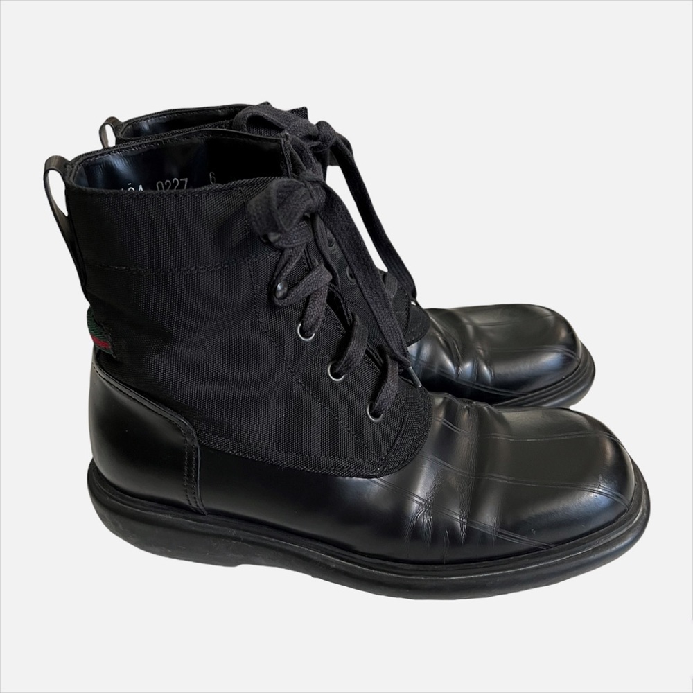 GUCCI Black Lace Up Square Toe Boots 6